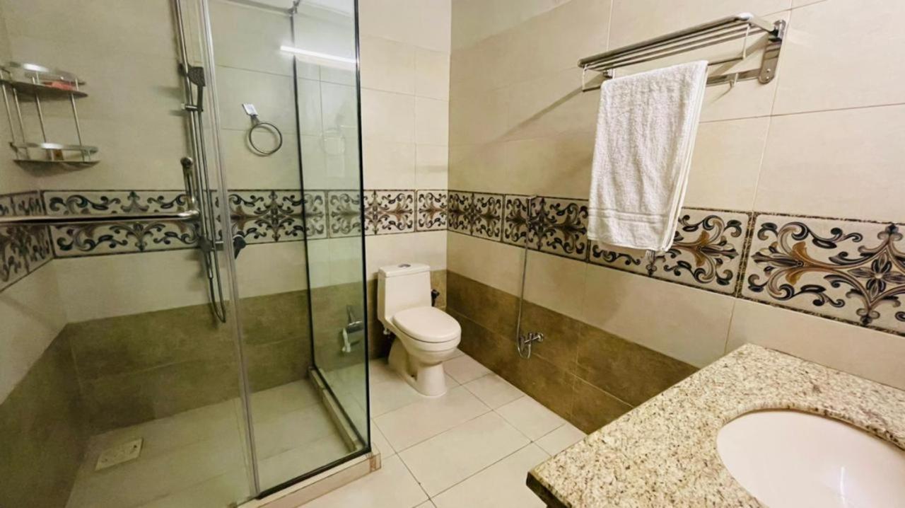 Golden Sand Hotel Rahim Yar Khan Esterno foto