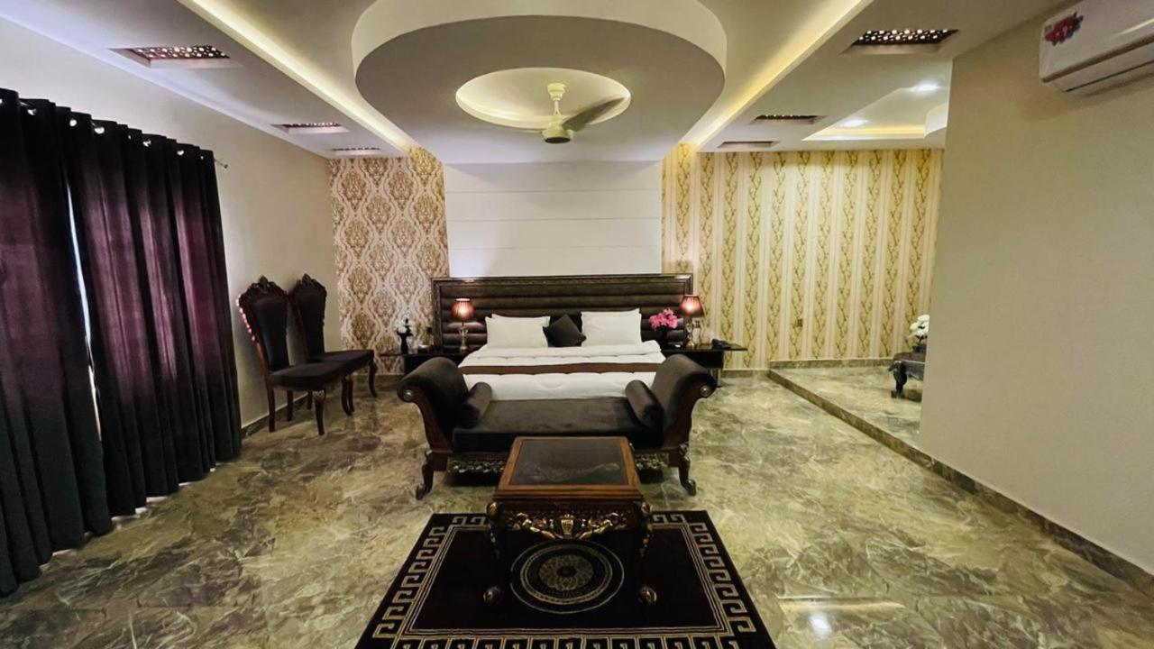 Golden Sand Hotel Rahim Yar Khan Esterno foto